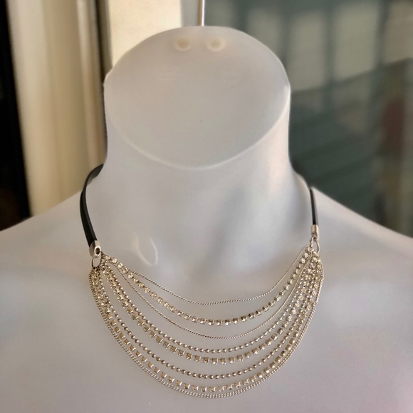 Icing Jewelry - 8-stand chain and rhinestone necklace Icing Jewelry - 8-stand chain and rhinestone necklace